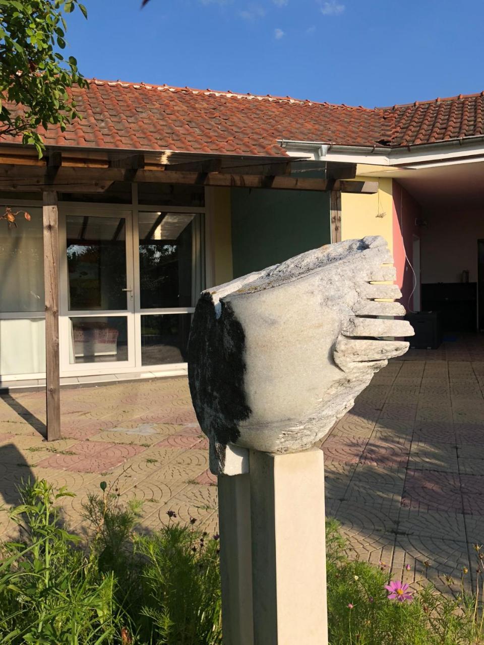 מלון פלובדיב Galeria In The Garden מראה חיצוני תמונה